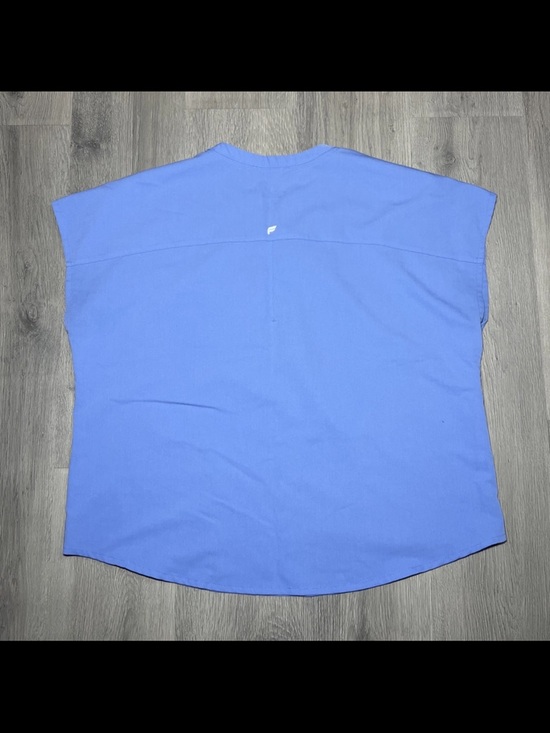 Fabletics Periwinkle Blue V-Notch Active Top - Picture 6 of 11
